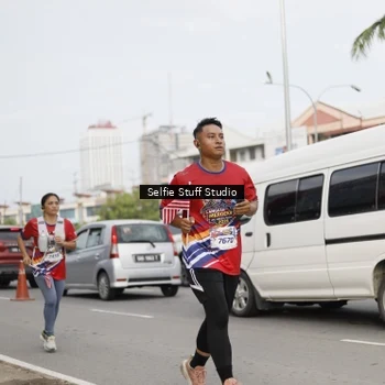 Runner Photo 6004271