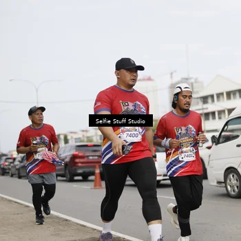 Runner Photo 6004280
