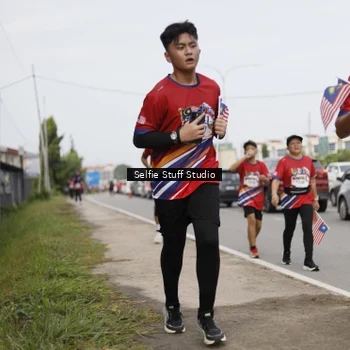 Runner Photo 6004291