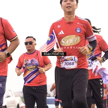 Runner Photo 6004292