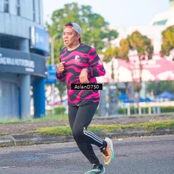 Runner Photo 6004293
