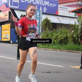 Runner Photo 6004297
