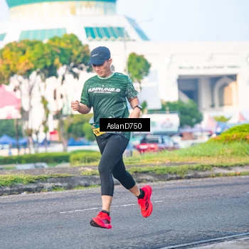 Runner Photo 6004329