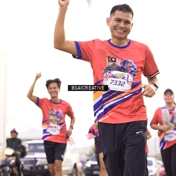Runner Photo 6004347