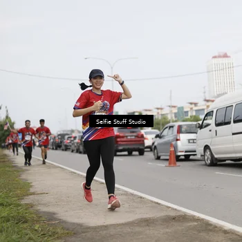Runner Photo 6004350