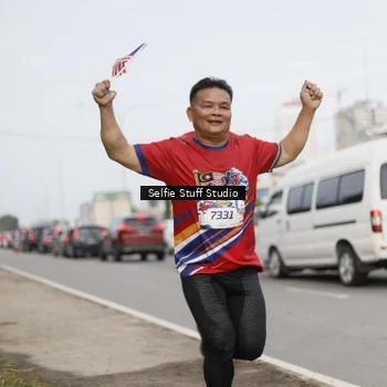 Runner Photo 6004363