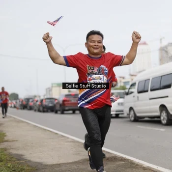 Runner Photo 6004366