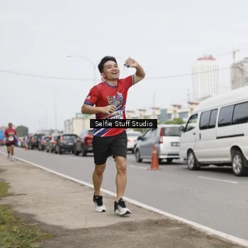 Runner Photo 6004373