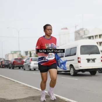 Runner Photo 6004379