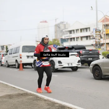 Runner Photo 6004394