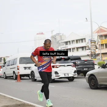 Runner Photo 6004400