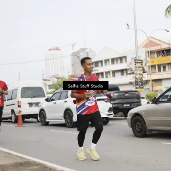 Runner Photo 6004405