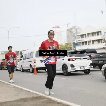 Runner Photo 6004409
