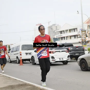 Runner Photo 6004415