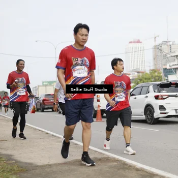 Runner Photo 6004417