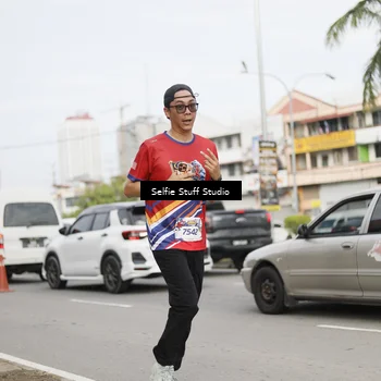 Runner Photo 6004434