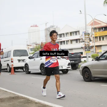 Runner Photo 6004440
