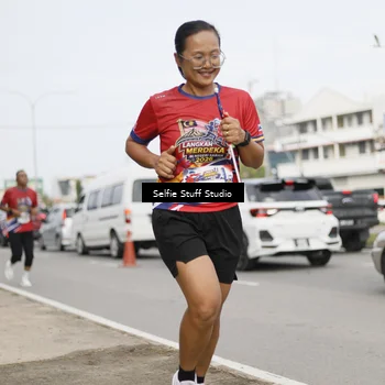 Runner Photo 6004445