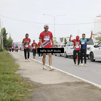 Runner Photo 6004459