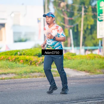 Runner Photo 6004460