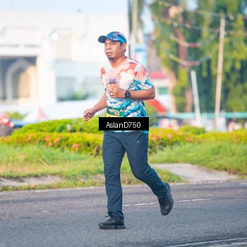 Runner Photo 6004461