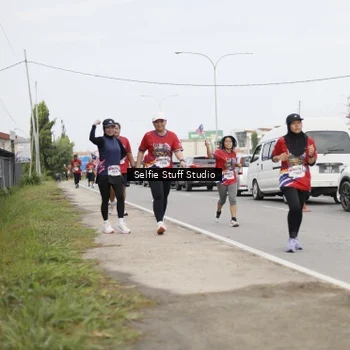 Runner Photo 6004479