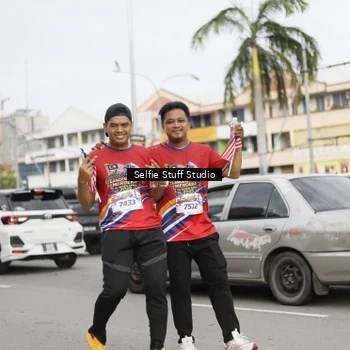 Runner Photo 6004480