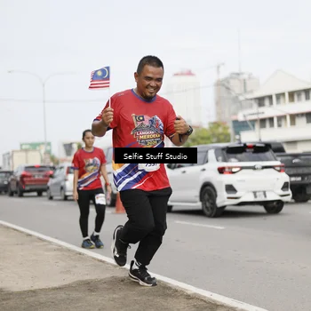 Runner Photo 6004506