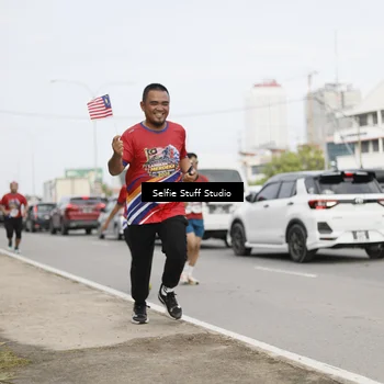 Runner Photo 6004509