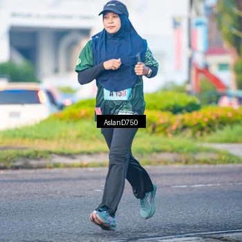 Runner Photo 6004515