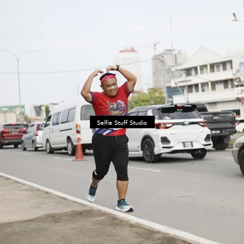 Runner Photo 6004516