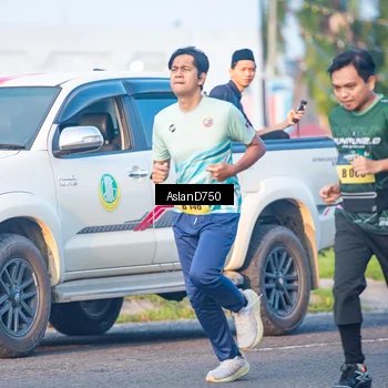 Runner Photo 6004533