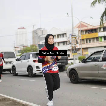 Runner Photo 6004543