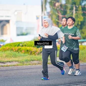 Runner Photo 6004547