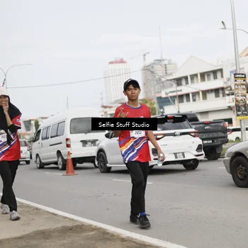 Runner Photo 6004565