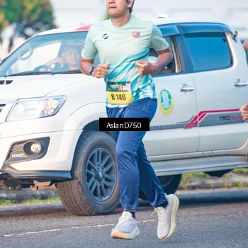 Runner Photo 6004571