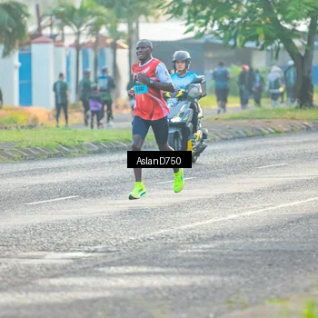 Runner Photo 6004577