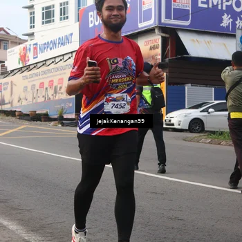 Runner Photo 6004584