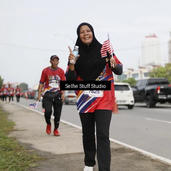 Runner Photo 6004585