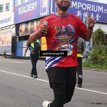 Runner Photo 6004596