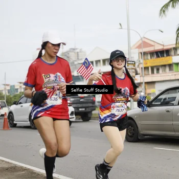 Runner Photo 6004598