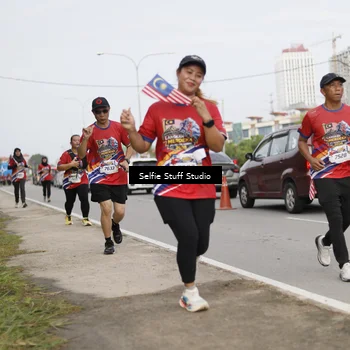 Runner Photo 6004609