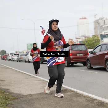 Runner Photo 6004617