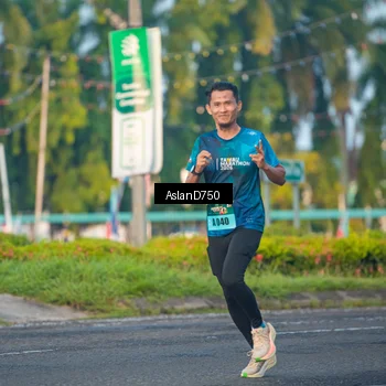 Runner Photo 6004620