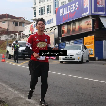 Runner Photo 6004623