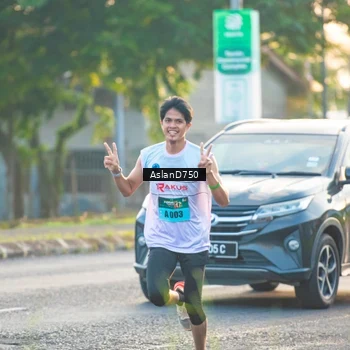 Runner Photo 6004634