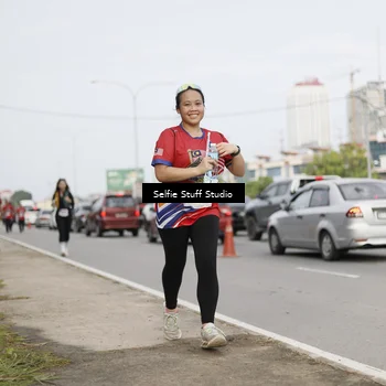 Runner Photo 6004639