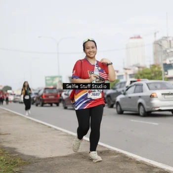 Runner Photo 6004643