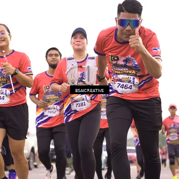 Runner Photo 6004646