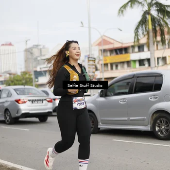 Runner Photo 6004648